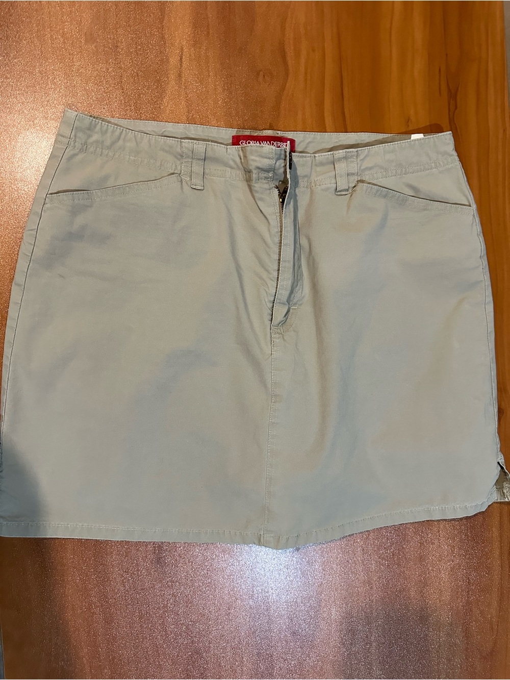 Gloria Vanderbilt Khaki Skort Women’s Size 14 Casual Lightweight Skirt Shorts